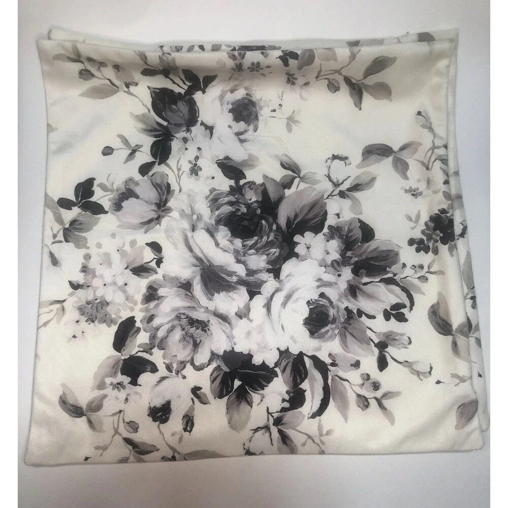 Black And White Flowers Pillow Case 17x17 2count House Decor